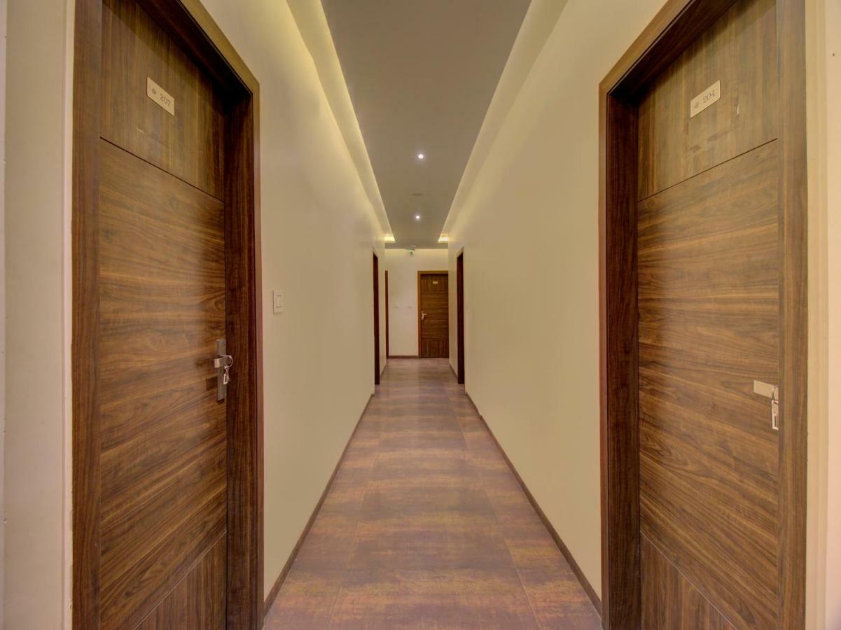 Oyo 35844 Hotel Lotus Residency Sāngli 外观 照片