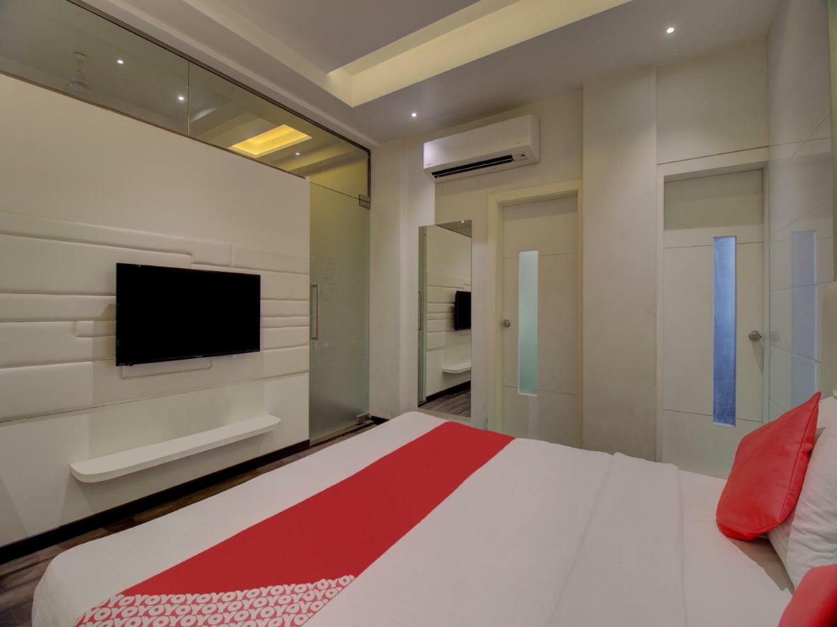 Oyo 35844 Hotel Lotus Residency Sāngli 外观 照片