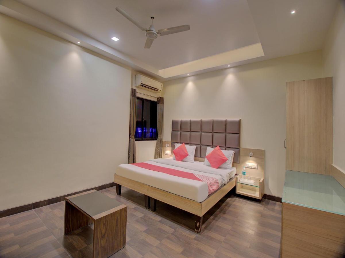 Oyo 35844 Hotel Lotus Residency Sāngli 外观 照片